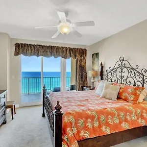 Treasure Island 707 - Gulf Front, Sunset Views, Heated Pool & Hot Tub! Apartment